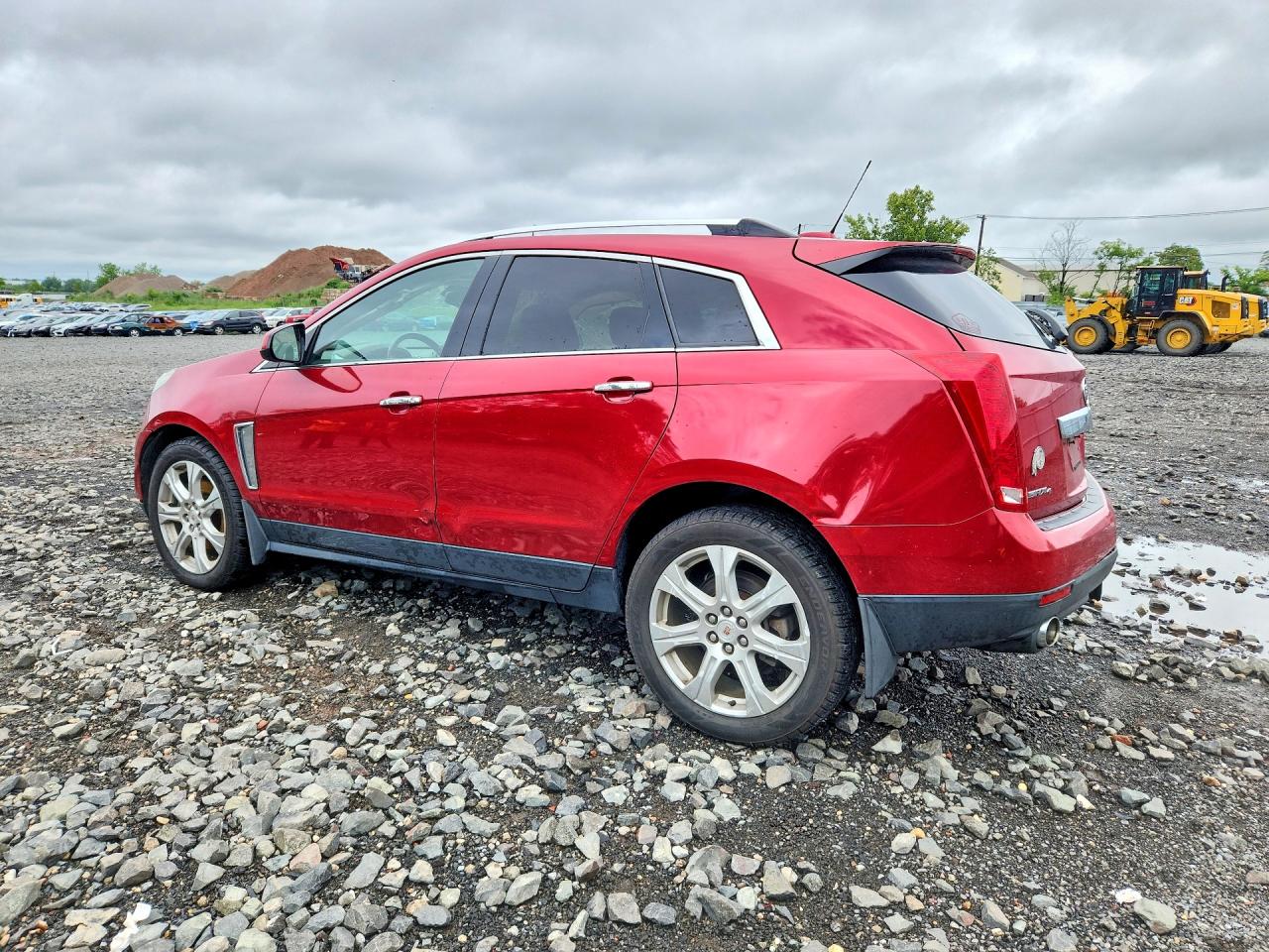 3GYFNDE39GS568329 · 2016 CADILLAC SRX · 2/13