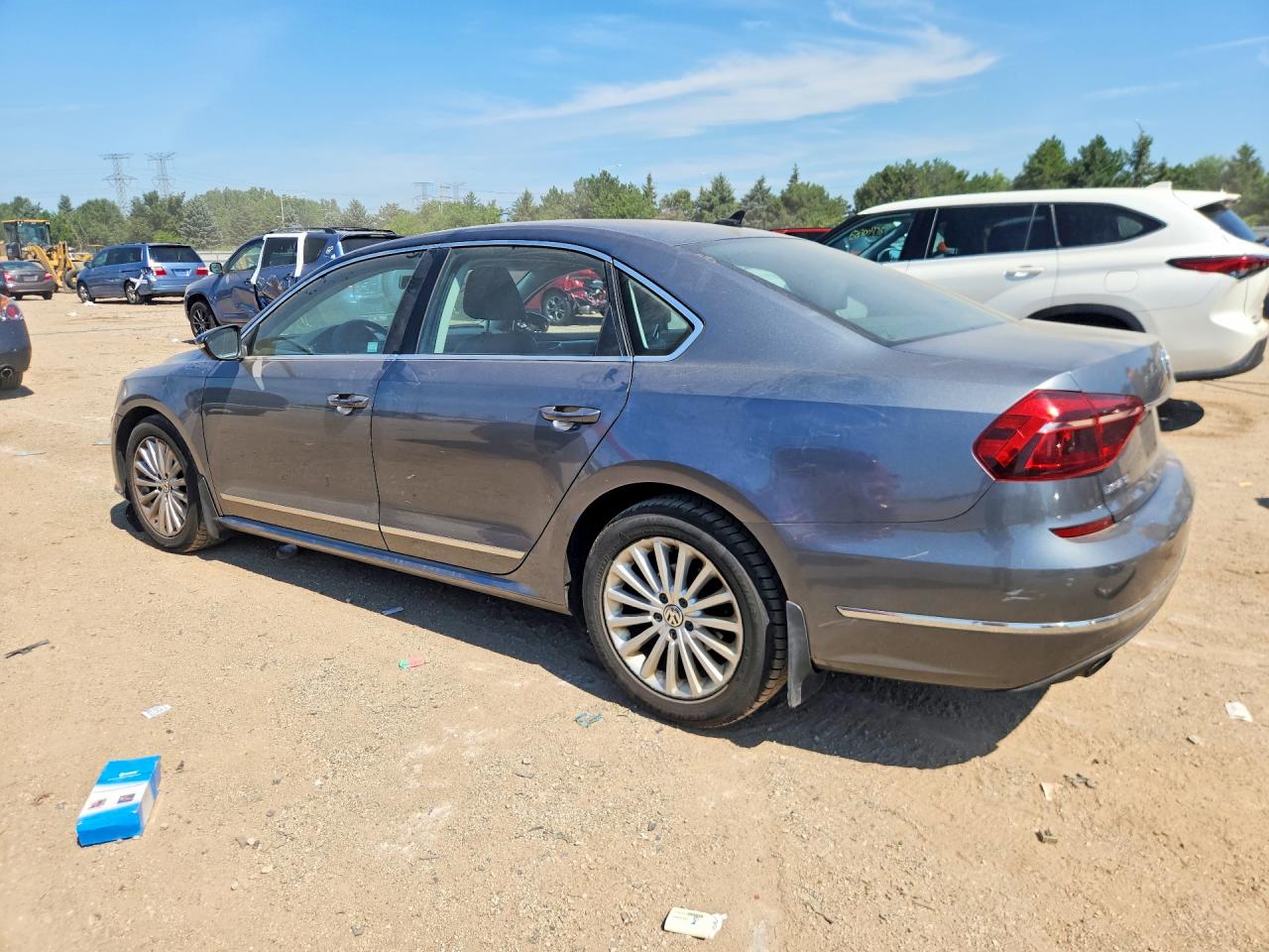 1VWBT7A36HC006300 · 2017 VOLKSWAGEN PASSAT · 2/12