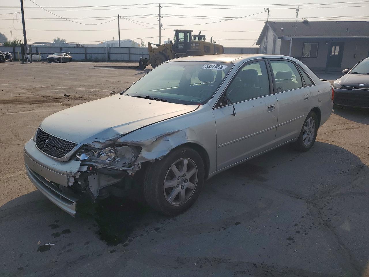 4T1BF28B1YU097914 · 2000 TOYOTA AVALON
