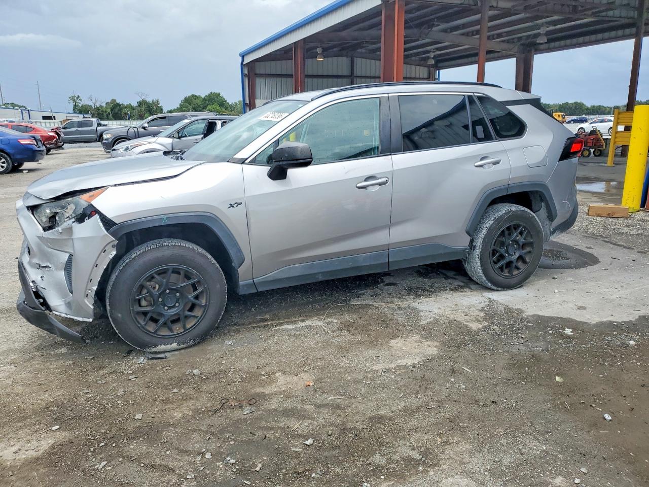 2T3H1RFV6MC151337 · 2021 TOYOTA RAV4