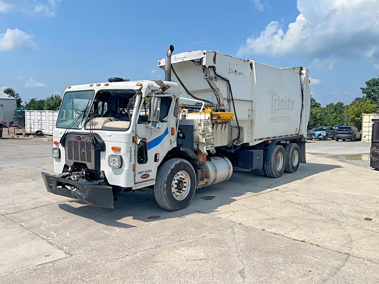 3BPDLK0X8NF112720 · 2022 PETERBILT 520 · 2/12