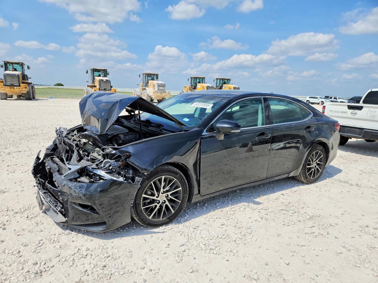 2017 LEXUS ES