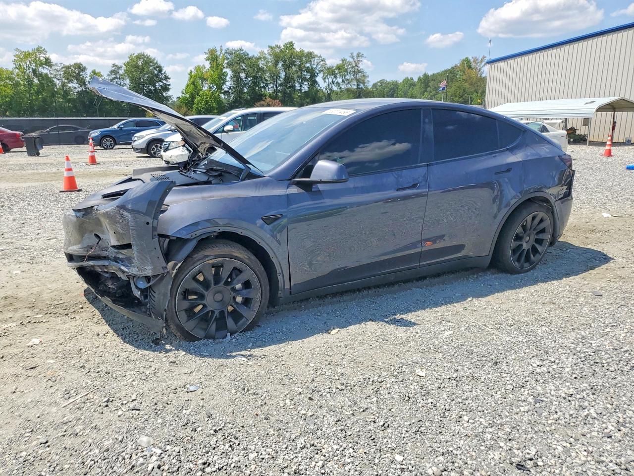 7SAYGDEE0NA006223 · 2022 TESLA MODEL Y