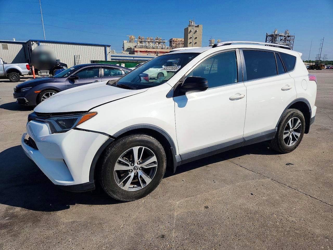 JTMZFREV3GJ086228 · 2016 TOYOTA RAV4