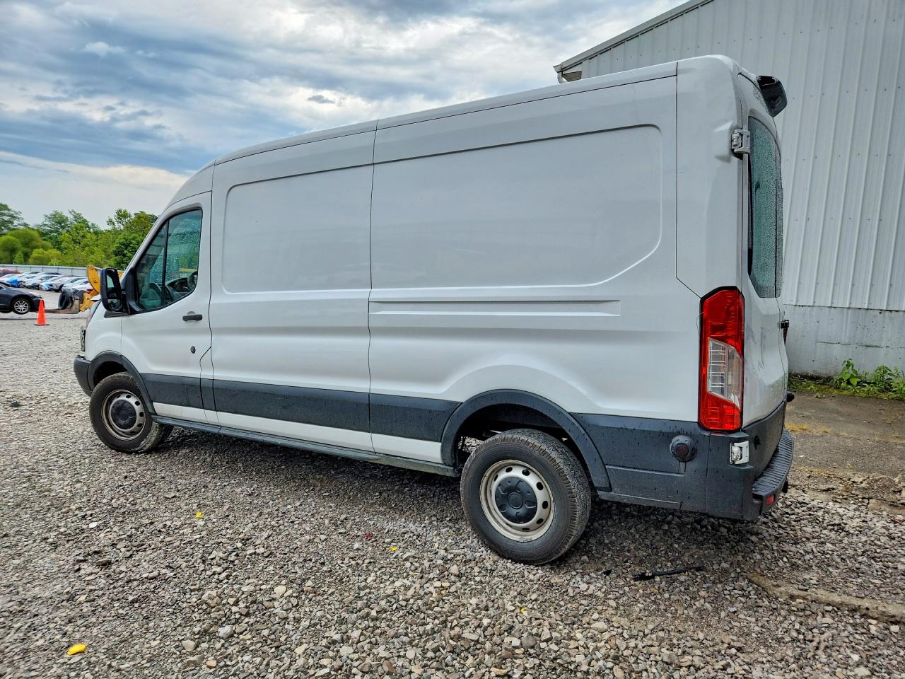 1FTYR2CM9KKA98309 · 2019 FORD TRANSIT · 2/13