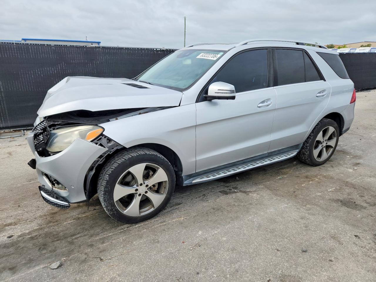 4JGDA5JBXGA687340 · 2016 MERCEDES-BENZ GLE