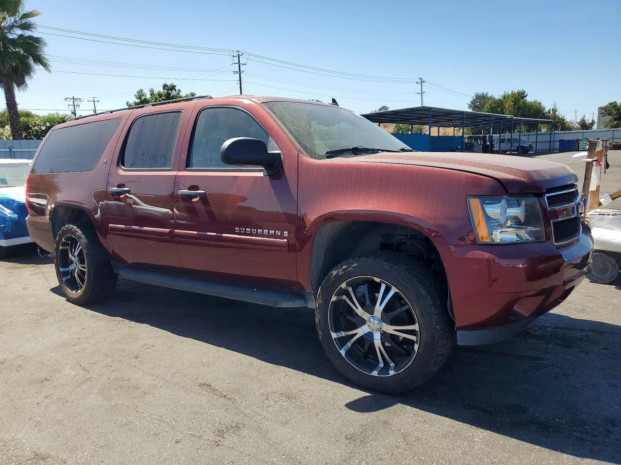 1GNFC16J58J204071 · 2008 CHEVROLET SUBURBAN · 4/13