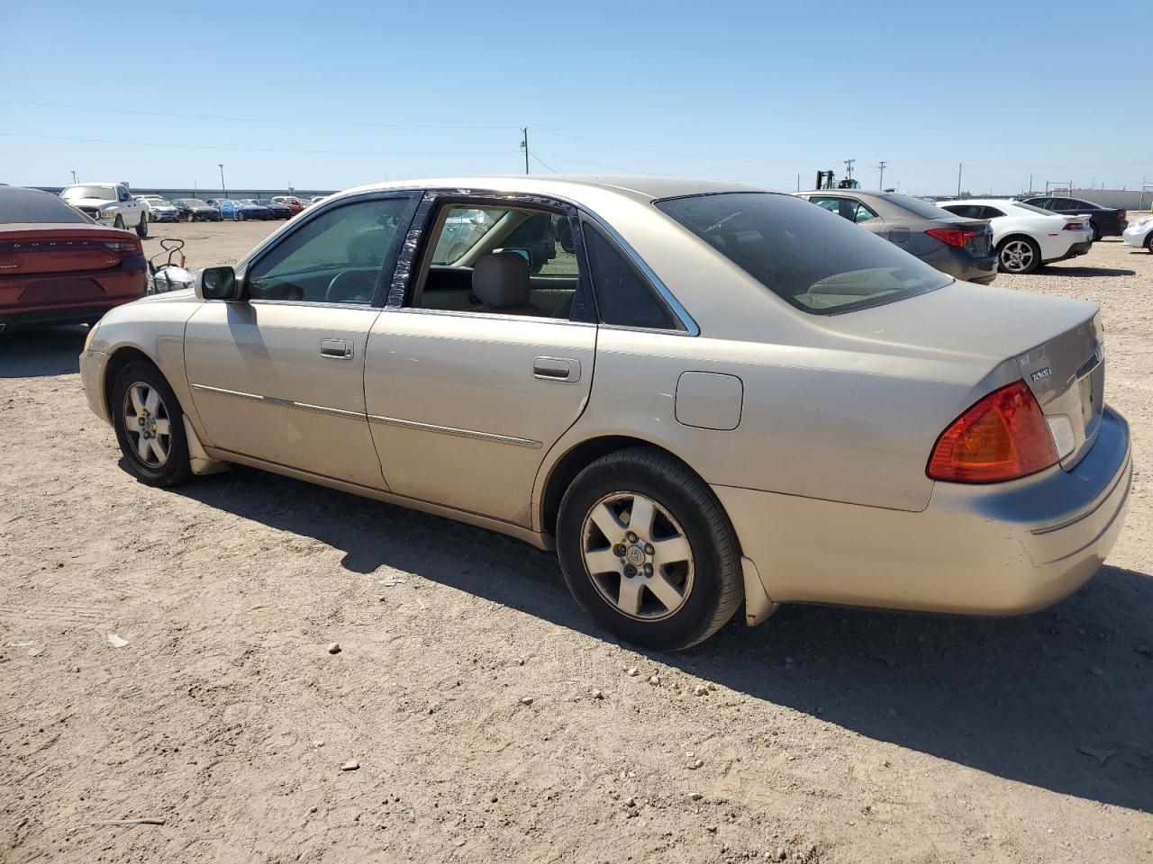 4T1BF28BX2U250149 · 2002 TOYOTA AVALON · 2/12