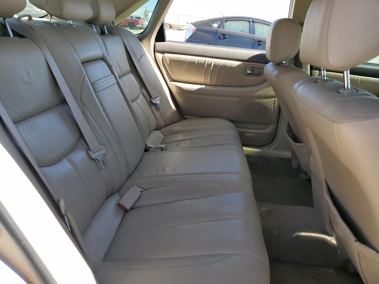 4T1BF28BX2U250149 · 2002 TOYOTA AVALON · 10/12