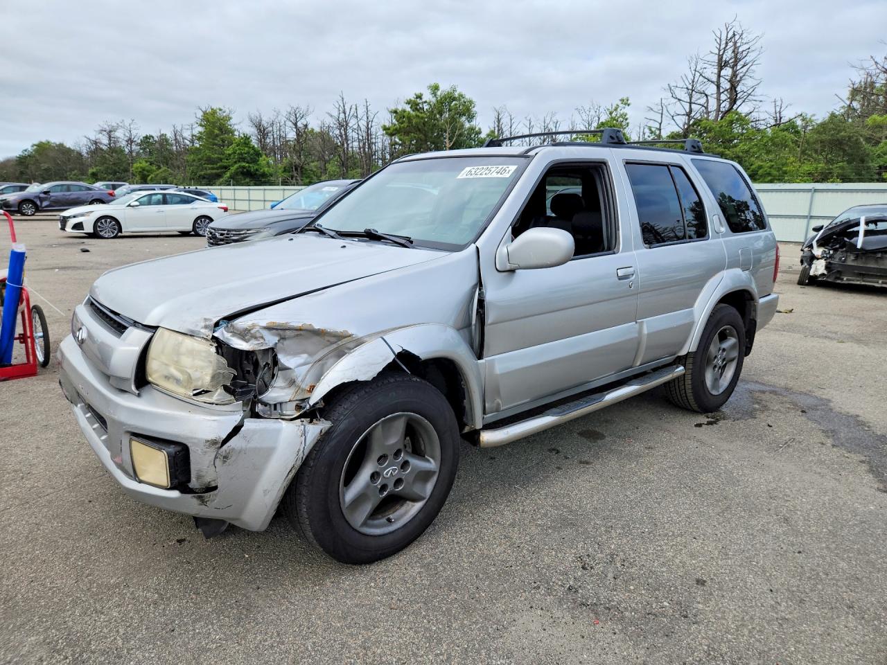 JNRDR09Y13W300812 · 2003 INFINITI QX4