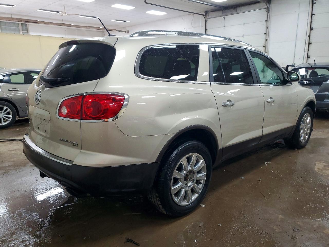 5GAKVCED3CJ242532 · 2012 BUICK ENCLAVE · 3/13