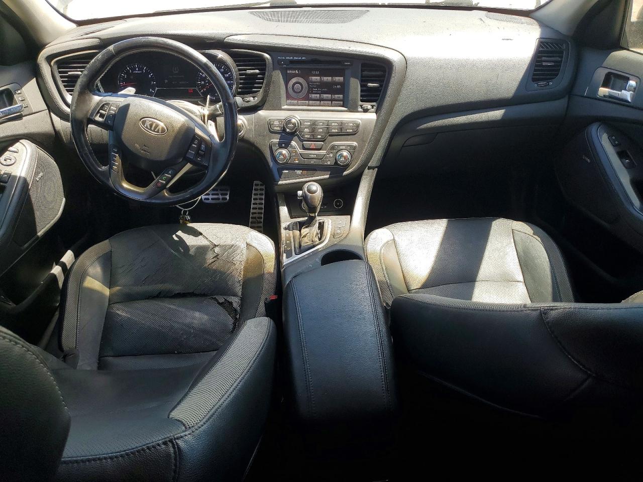 5XXGR4A69CG002735 · 2012 KIA OPTIMA · 8/12