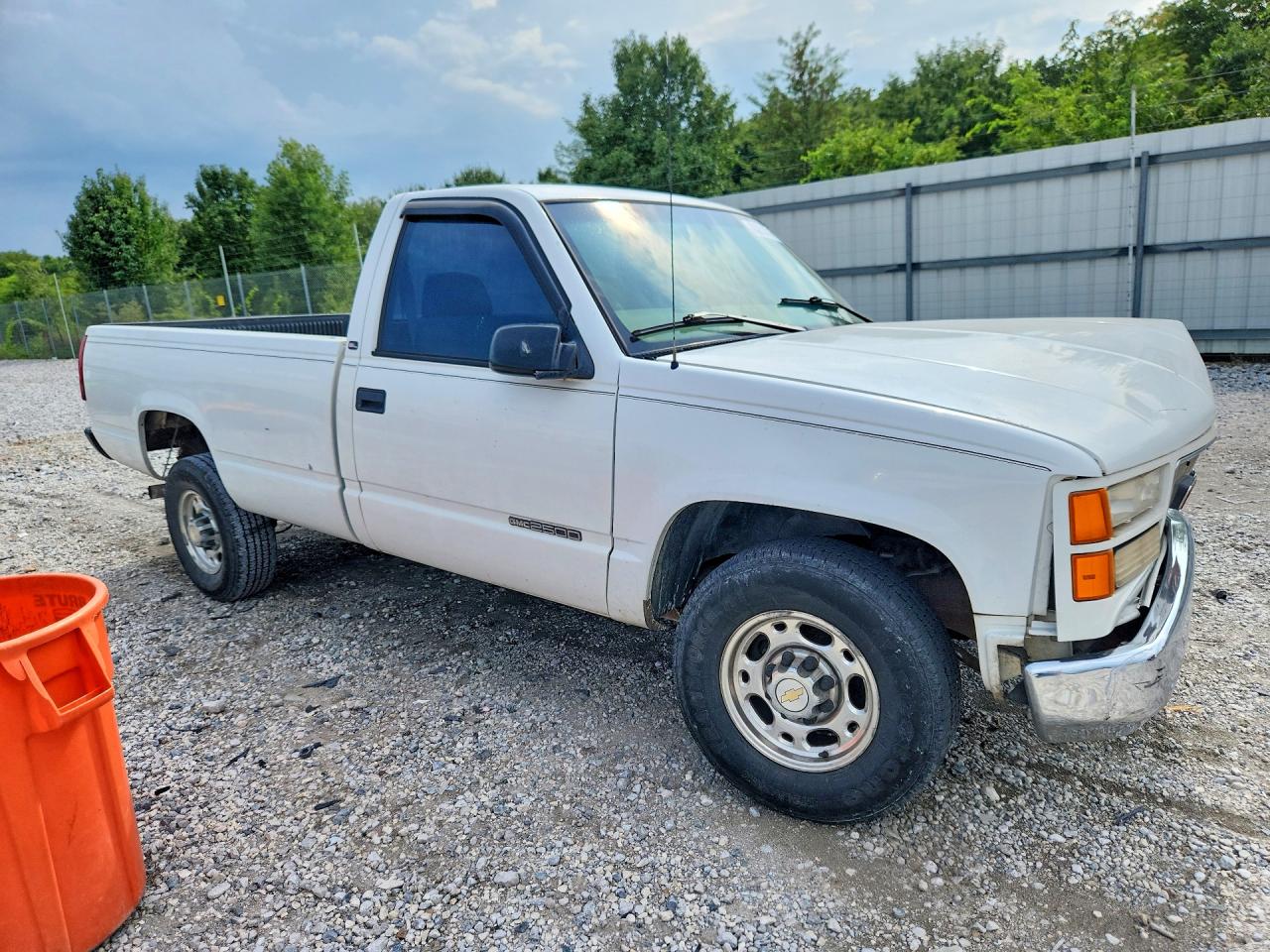 1GTGC24R5VZ534205 · 1997 GMC SIERRA · 4/12