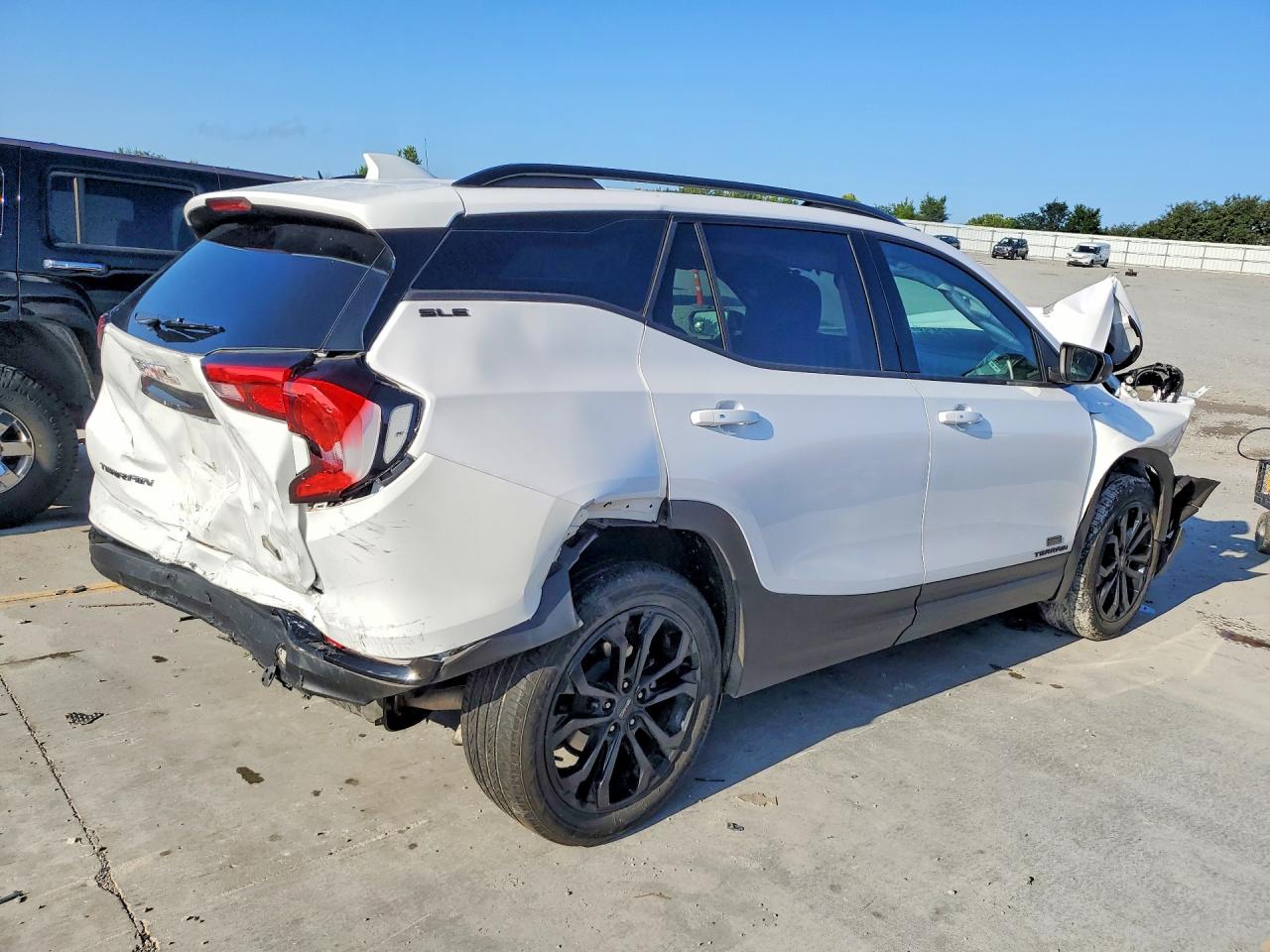 3GKALMEV5LL282896 · 2020 GMC TERRAIN · 3/13