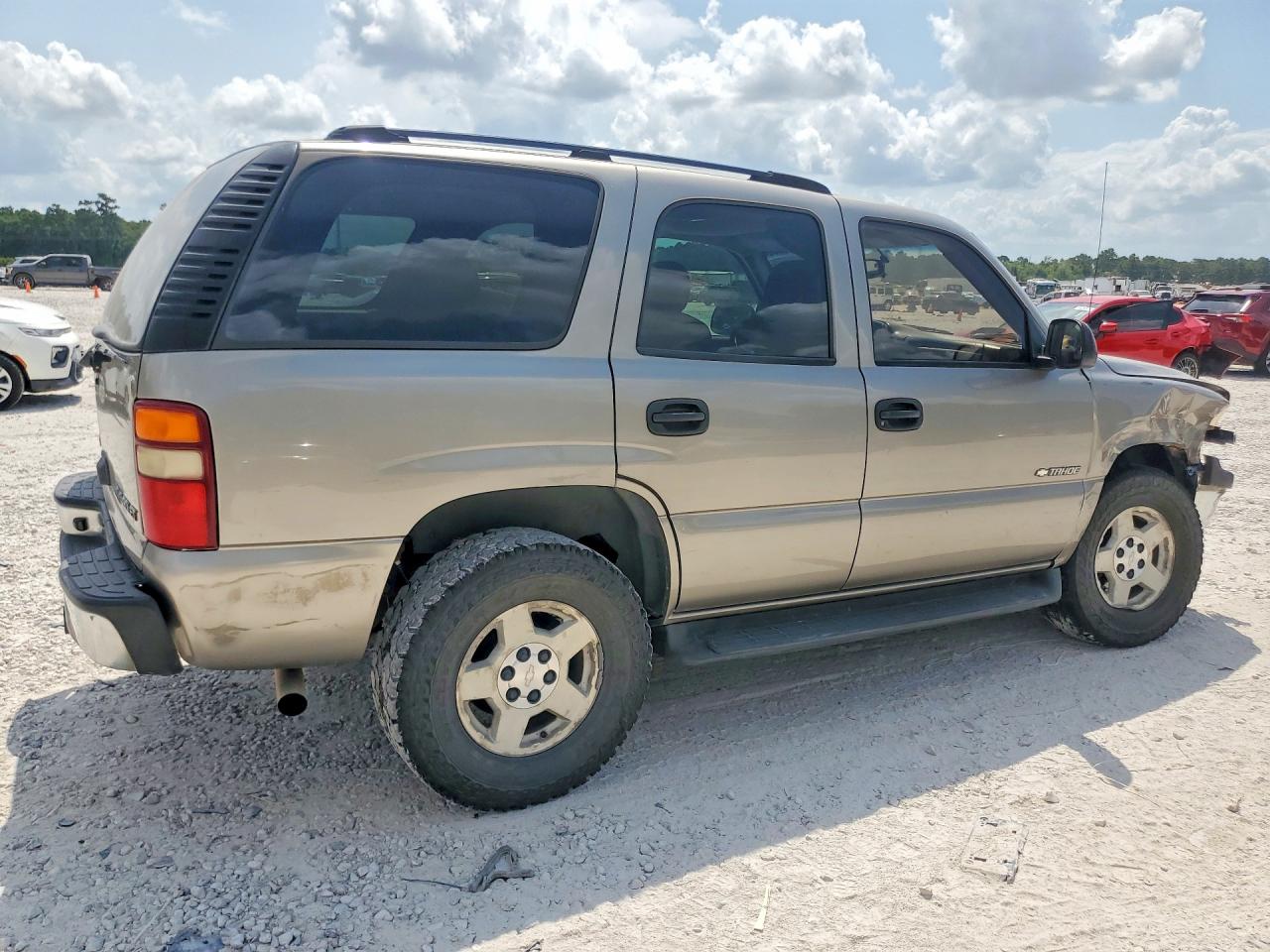 1GNEC13Z13R151658 · 2003 CHEVROLET TAHOE · 3/13
