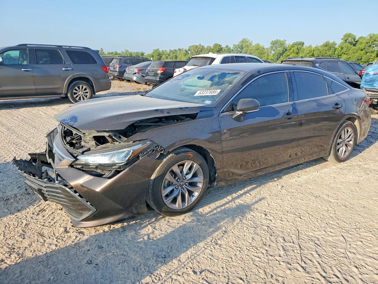 4T1BZ1FB3KU013099 · 2019 TOYOTA AVALON