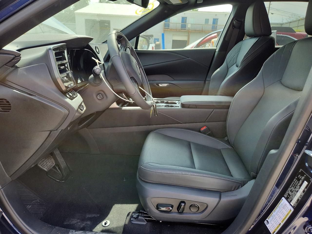 2T2BBMCAXTC138651 · 2026 LEXUS RX · 7/13