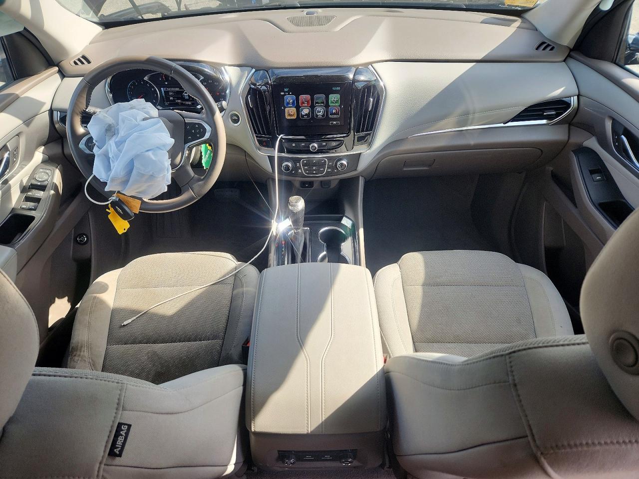 1GNEVGKW5KJ153298 · 2019 CHEVROLET TRAVERSE · 8/12