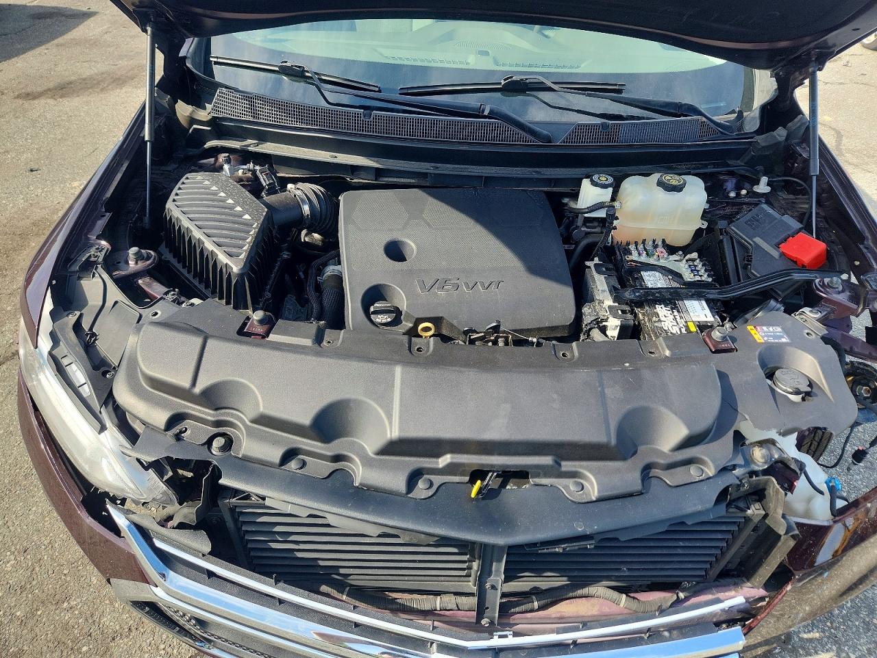 1GNEVGKW5KJ153298 · 2019 CHEVROLET TRAVERSE · 11/12
