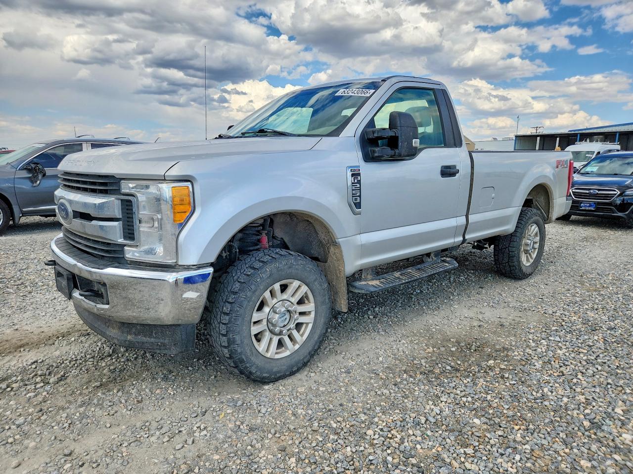1FTBF2B66HEF37278 · 2017 FORD F250