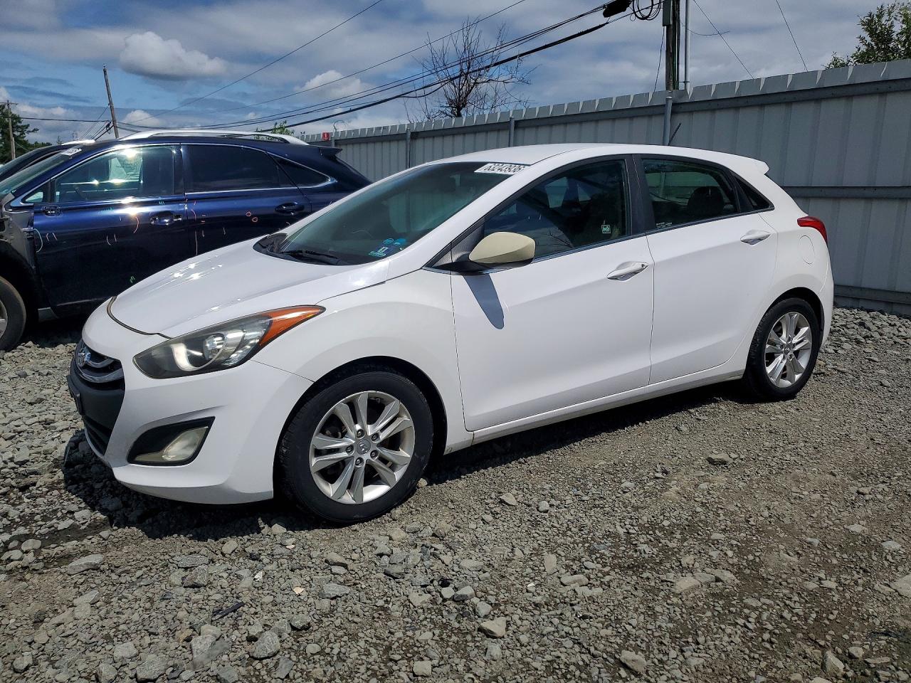 KMHD35LH2FU241689 · 2015 HYUNDAI ELANTRA GT