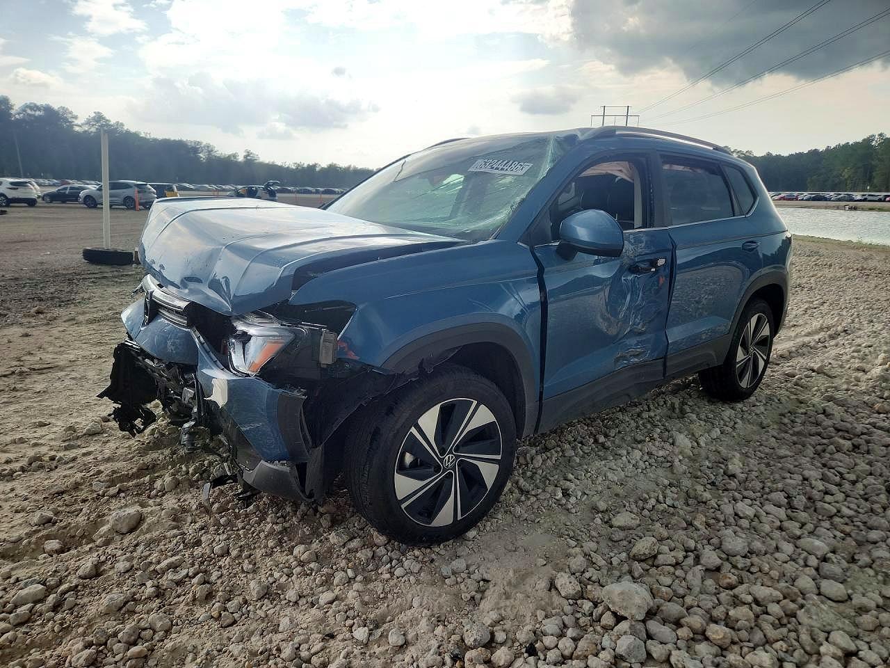 3VVUC7B2XTM024714 · 2026 VOLKSWAGEN TAOS