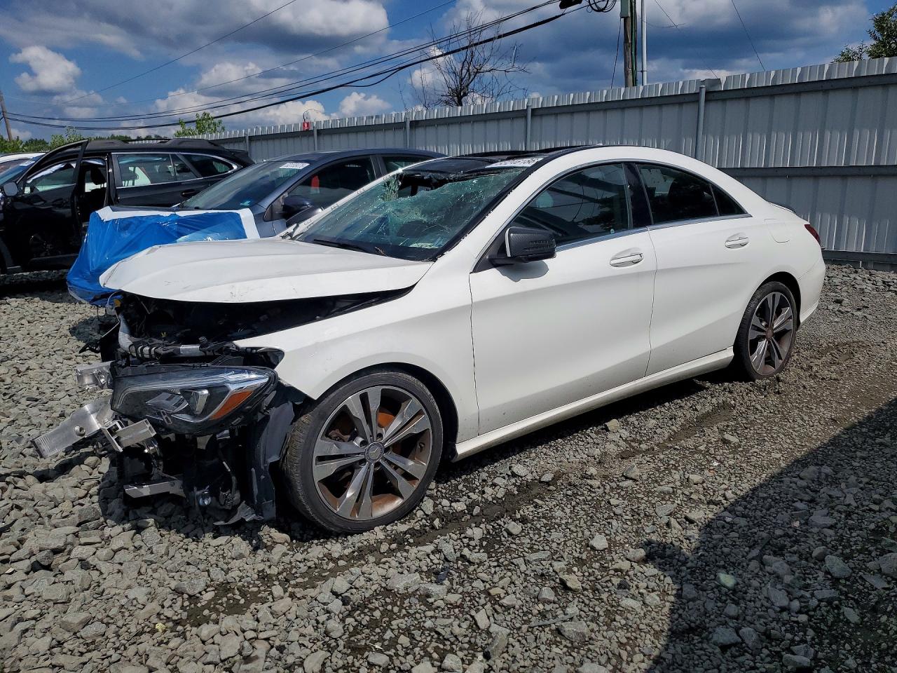 WDDSJ4GB5KN726954 · 2019 MERCEDES-BENZ CLA