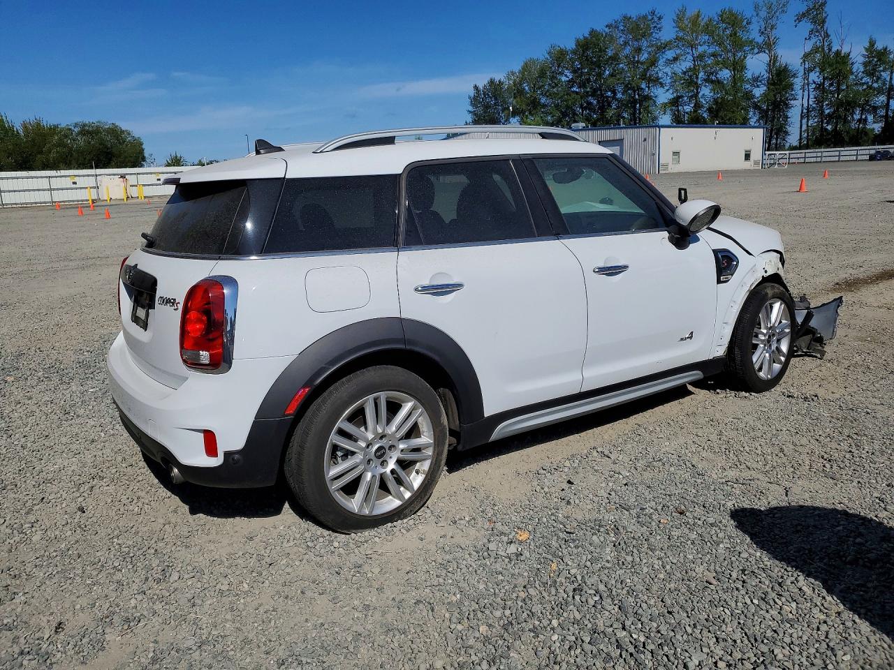WMZYT5C34J3E61735 · 2018 MINI COOPER · 3/14