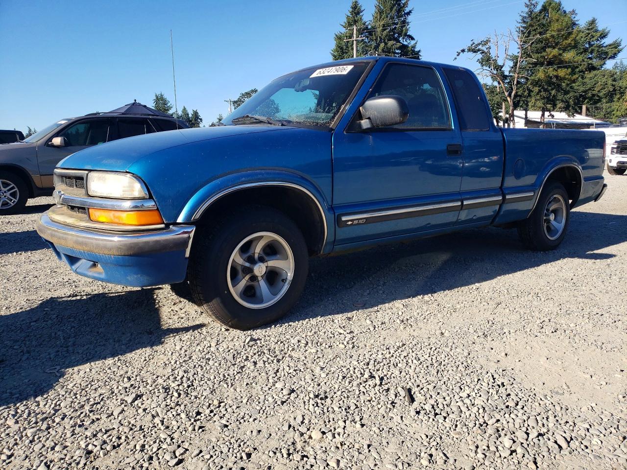 1GCCS1955Y8241898 · 2000 CHEVROLET S TRUCK