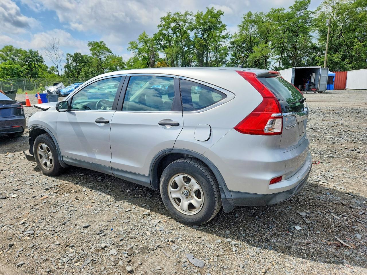 5J6RM4H35GL126133 · 2016 HONDA CR-V · 2/14