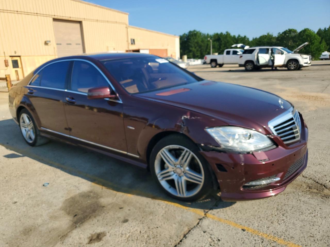 WDDNG7DB7CA476370 · 2012 MERCEDES-BENZ S · 4/12