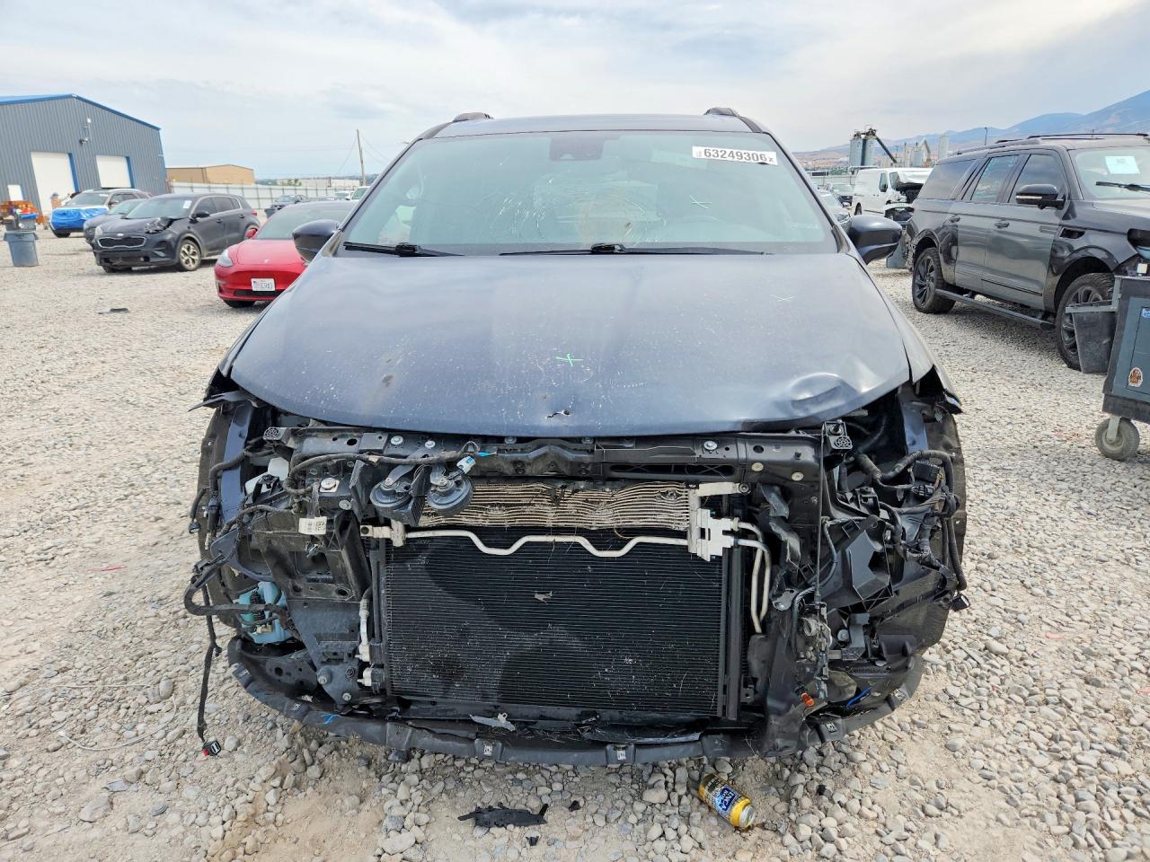 2C4RC3BG4LR282745 · 2020 CHRYSLER PACIFICA · 5/13