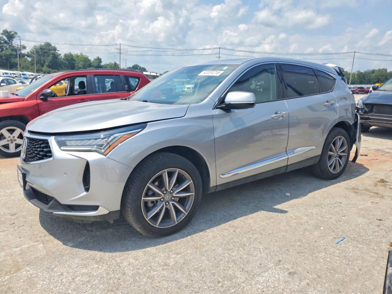 5J8TC1H54PL000782 · 2023 ACURA RDX