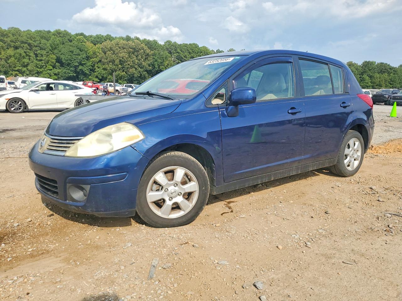 3N1BC13E78L442742 · 2008 NISSAN VERSA