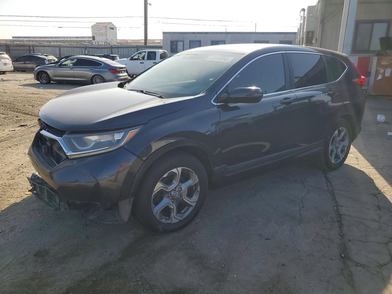 7FARW1H88HE011464 · 2017 HONDA CR-V