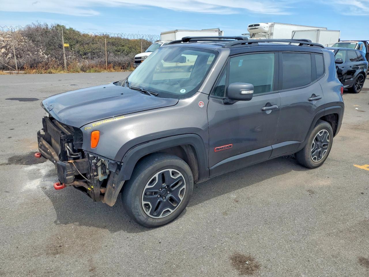 ZACCJBCB3HPG42351 · 2017 JEEP RENEGADE