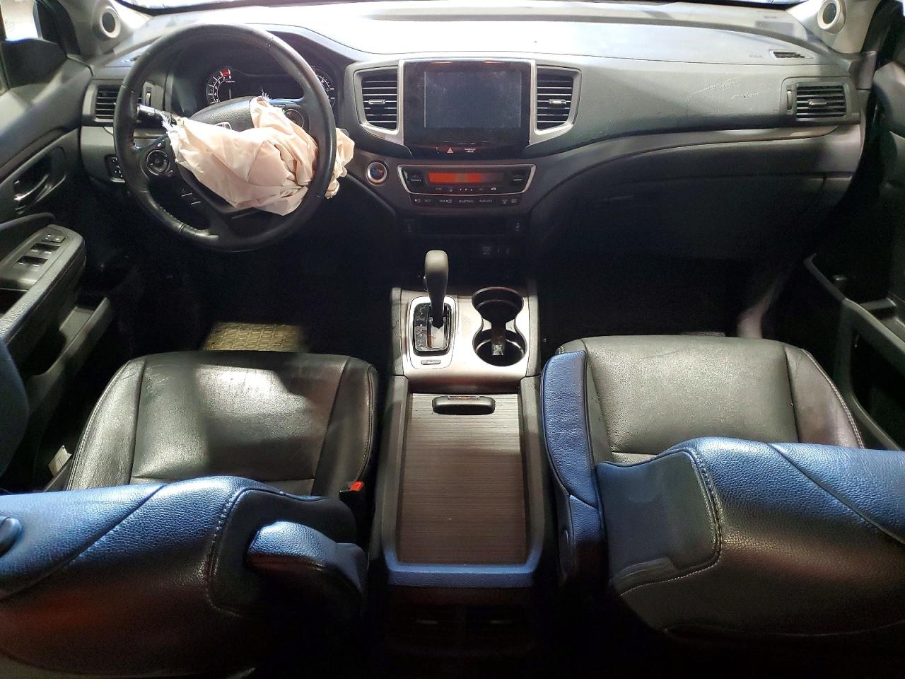 5FNYF6H51HB057213 · 2017 HONDA PILOT · 8/13