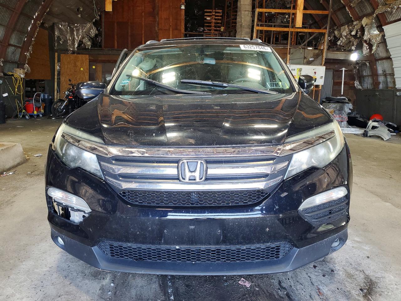 5FNYF6H51HB057213 · 2017 HONDA PILOT · 5/13