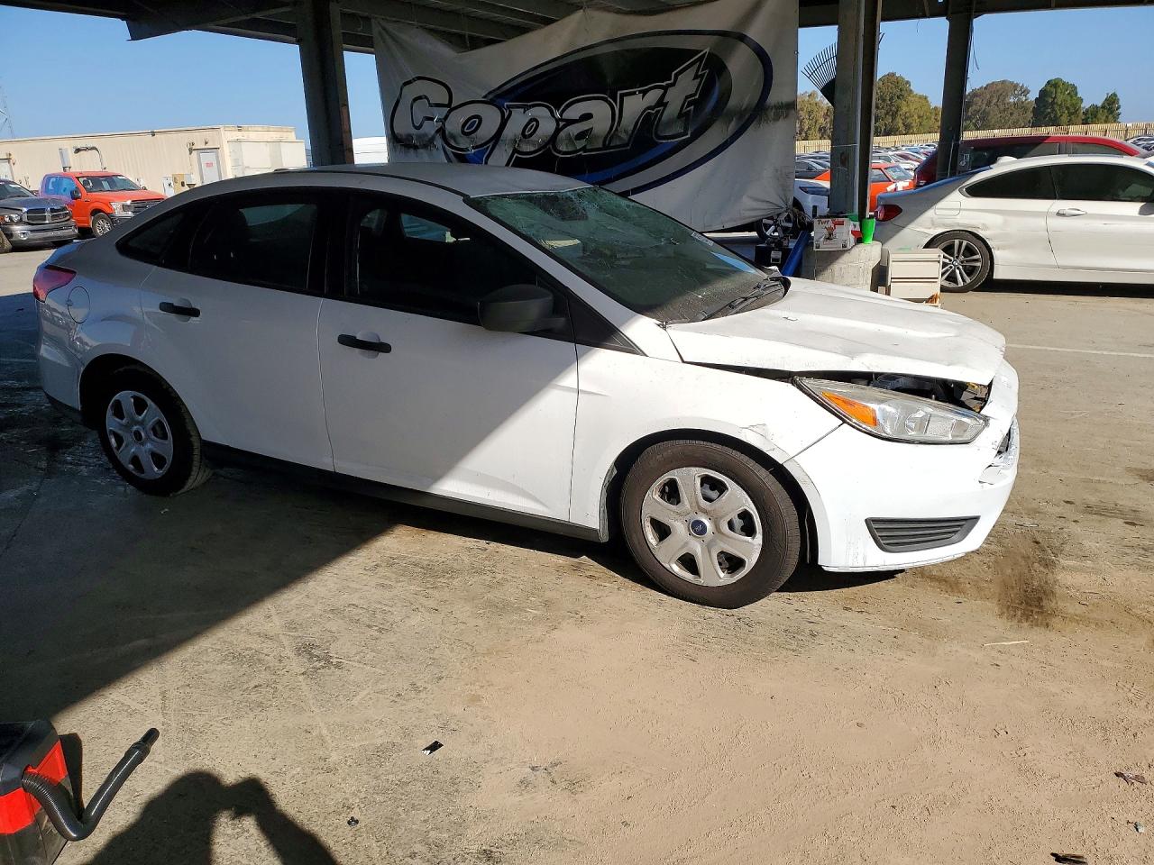 1FADP3E26FL306643 · 2015 FORD FOCUS · 4/12