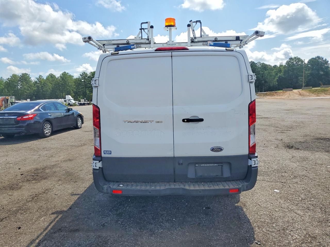 1FTYE1ZM2JKA81573 · 2018 FORD TRANSIT · 6/13
