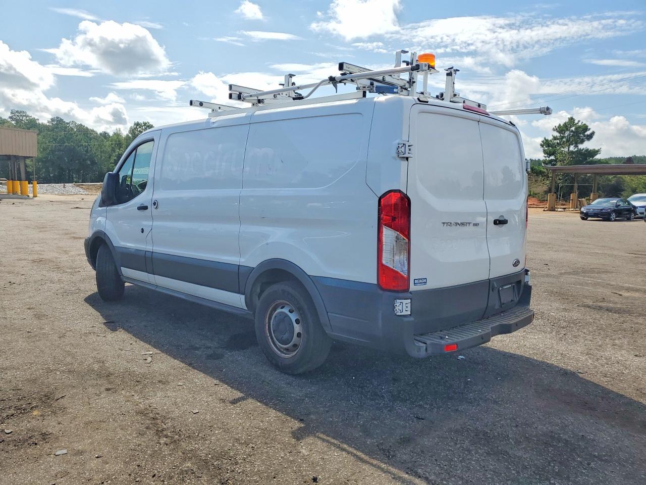 1FTYE1ZM2JKA81573 · 2018 FORD TRANSIT · 2/13