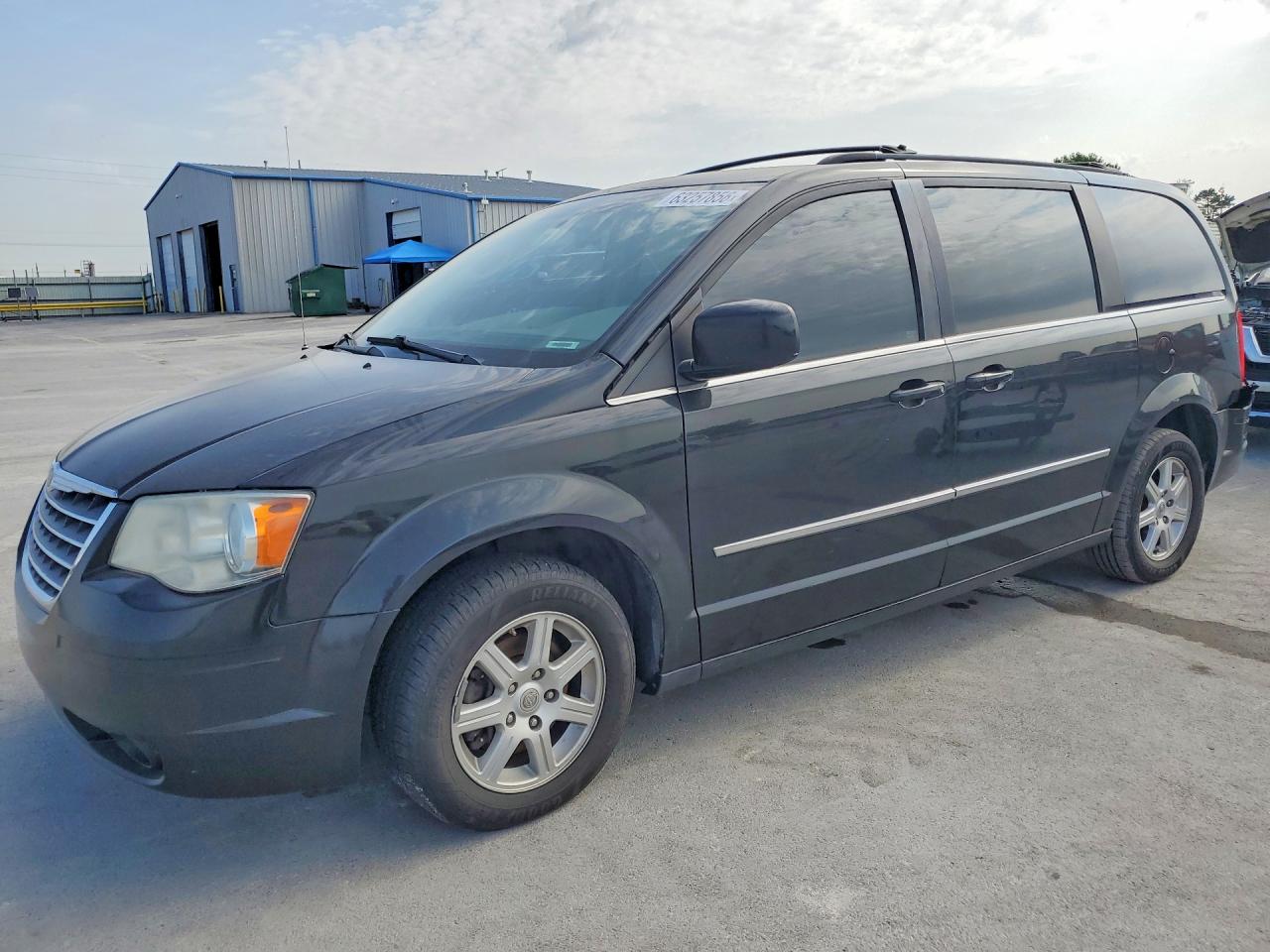 2A4RR5D17AR132252 · 2010 CHRYSLER TOWN & COUNTRY