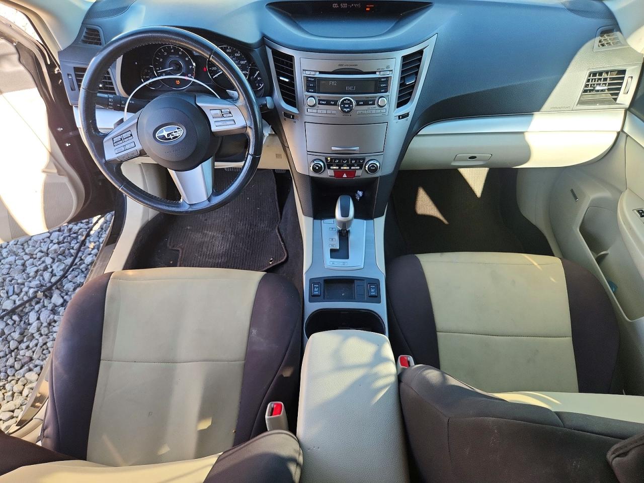 4S4BRBFC1A3318751 · 2010 SUBARU OUTBACK · 8/13
