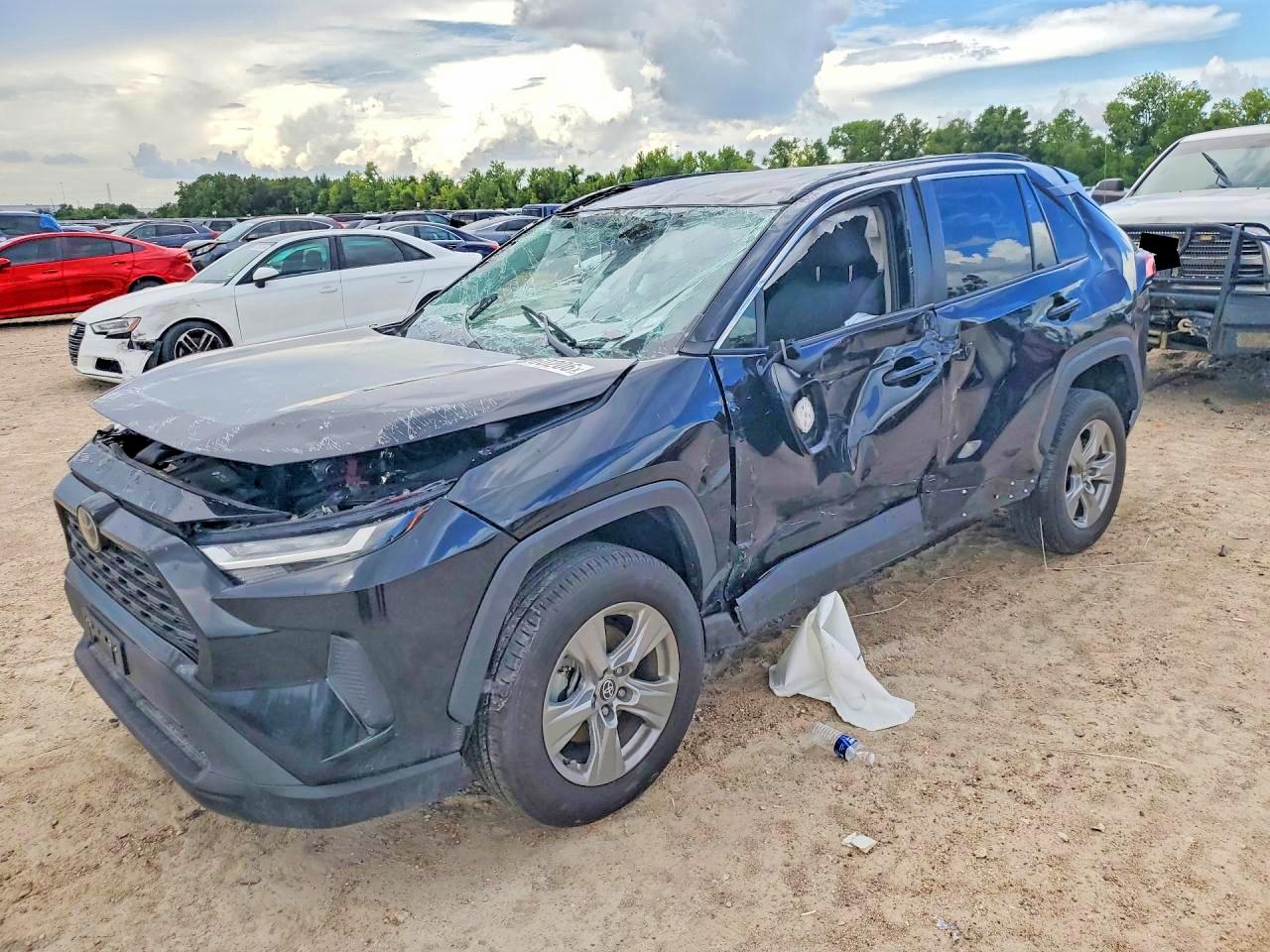 2T3W1RFV8RC267329 · 2024 TOYOTA RAV4