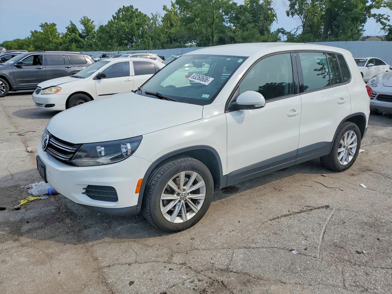 WVGAV7AXXHK052337 · 2017 VOLKSWAGEN TIGUAN
