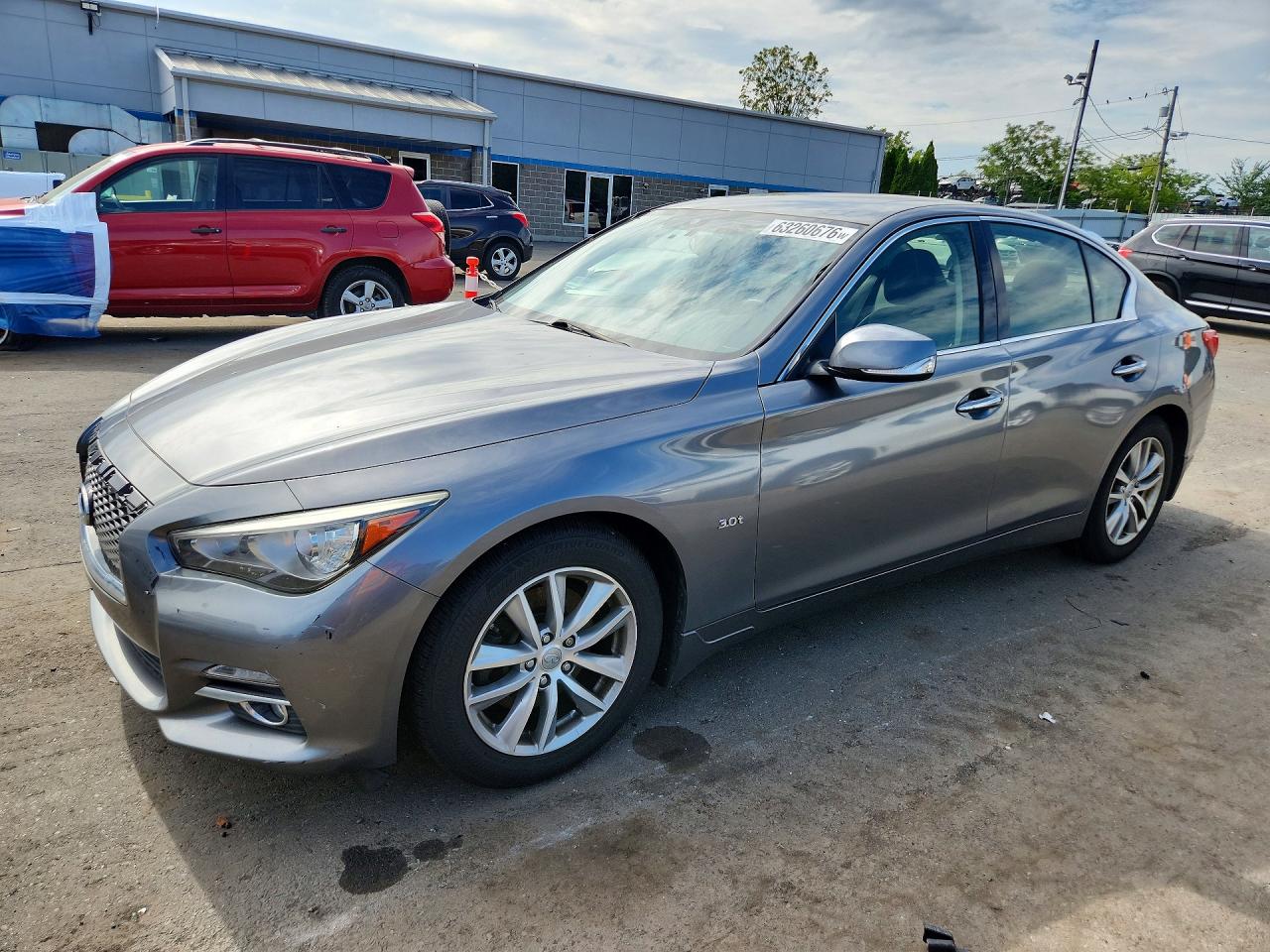 JN1EV7AR0HM836847 · 2017 INFINITI Q50