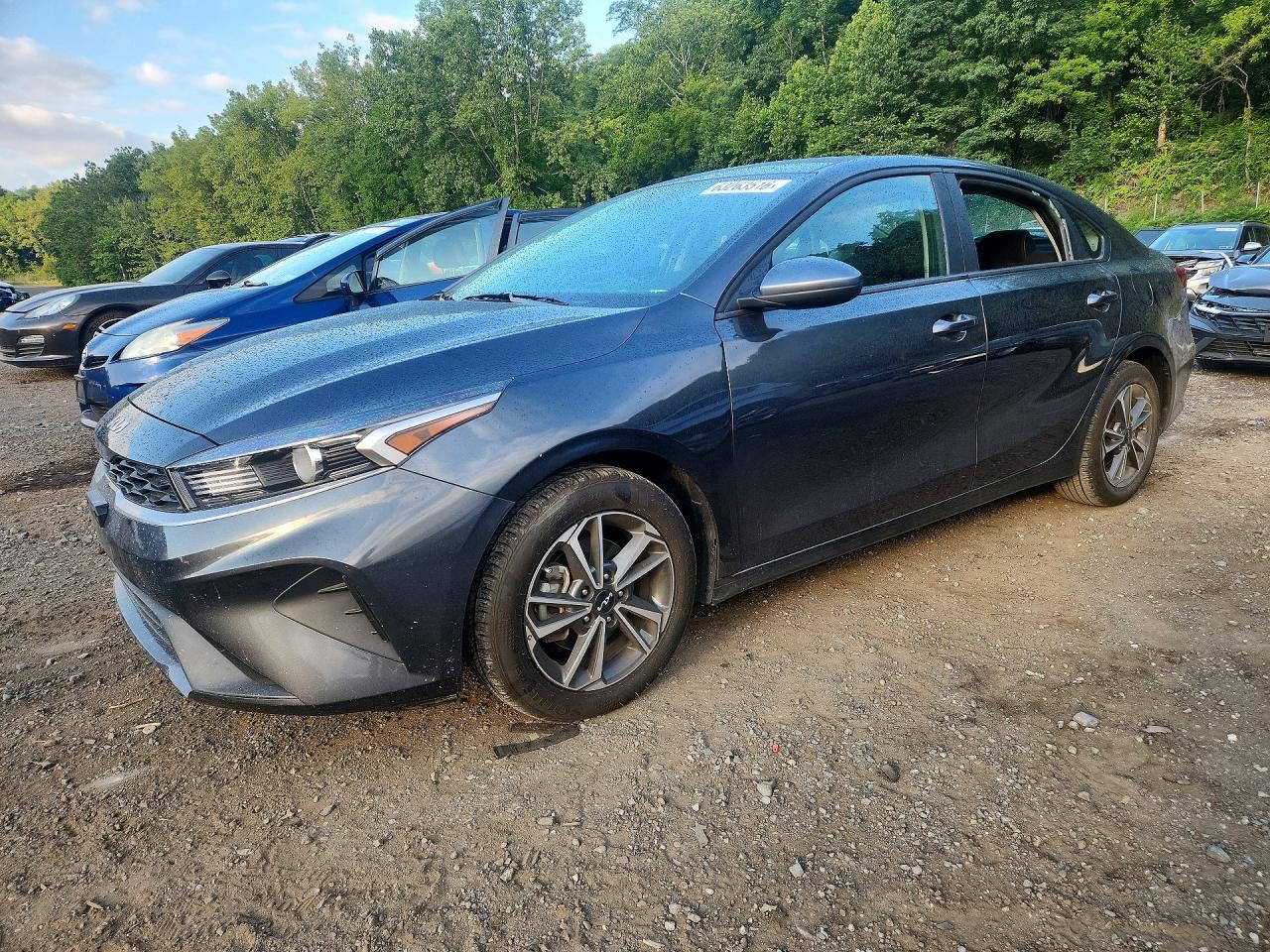 3KPF24AD3RE758481 · 2024 KIA FORTE
