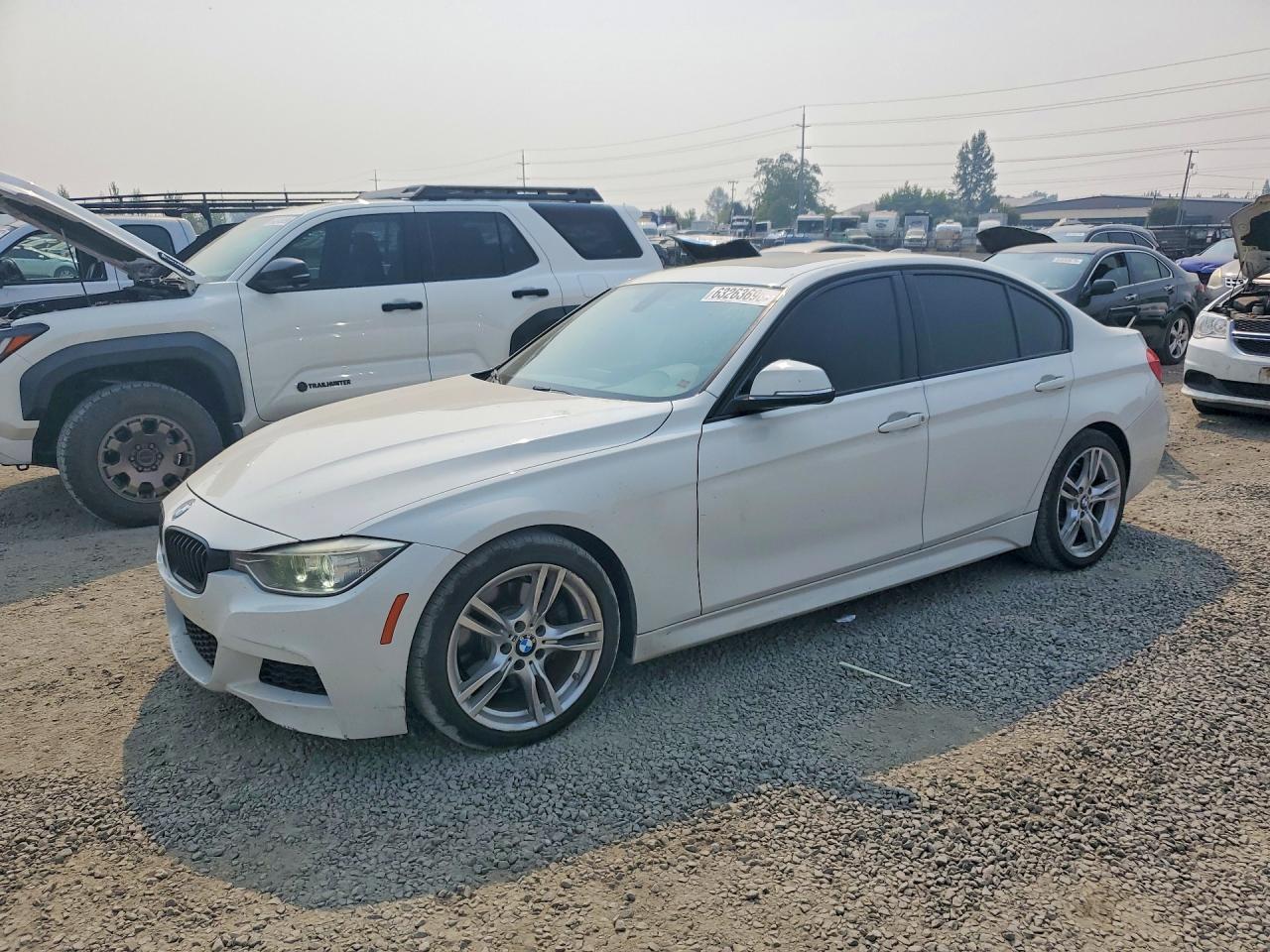 WBA3C1C59DF441613 · 2013 BMW 328