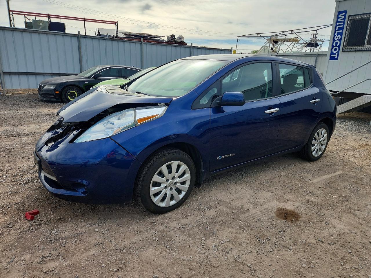 1N4BZ0CP6HC308233 · 2017 NISSAN LEAF