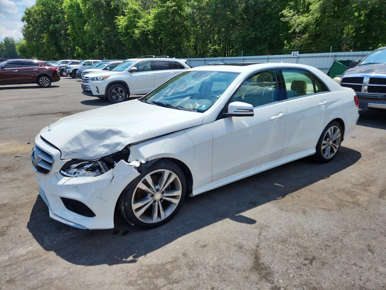 WDDHF8JB4GB271339 · 2016 MERCEDES-BENZ E